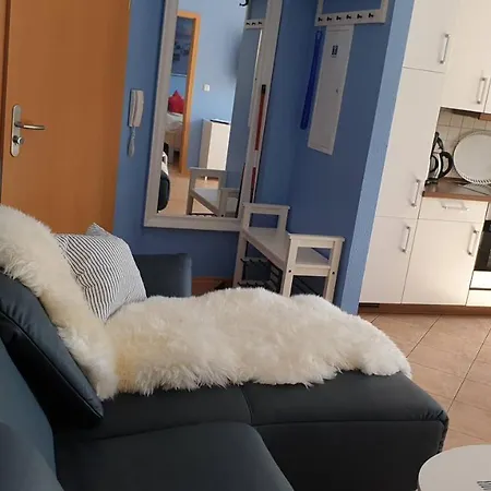 Ferienwohnungen Ueckeritz Mit Pkw Stellplatz Bei Familie Habben-Hollander Extérieur photo