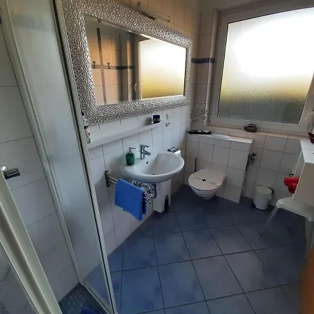 Ferienwohnungen Ueckeritz Mit Pkw Stellplatz Bei Familie Habben-Hollander Extérieur photo