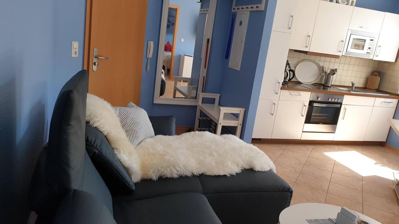 Appartement Mit Pkw Stellplatz Bei Familie Habben-hollander Ückeritz