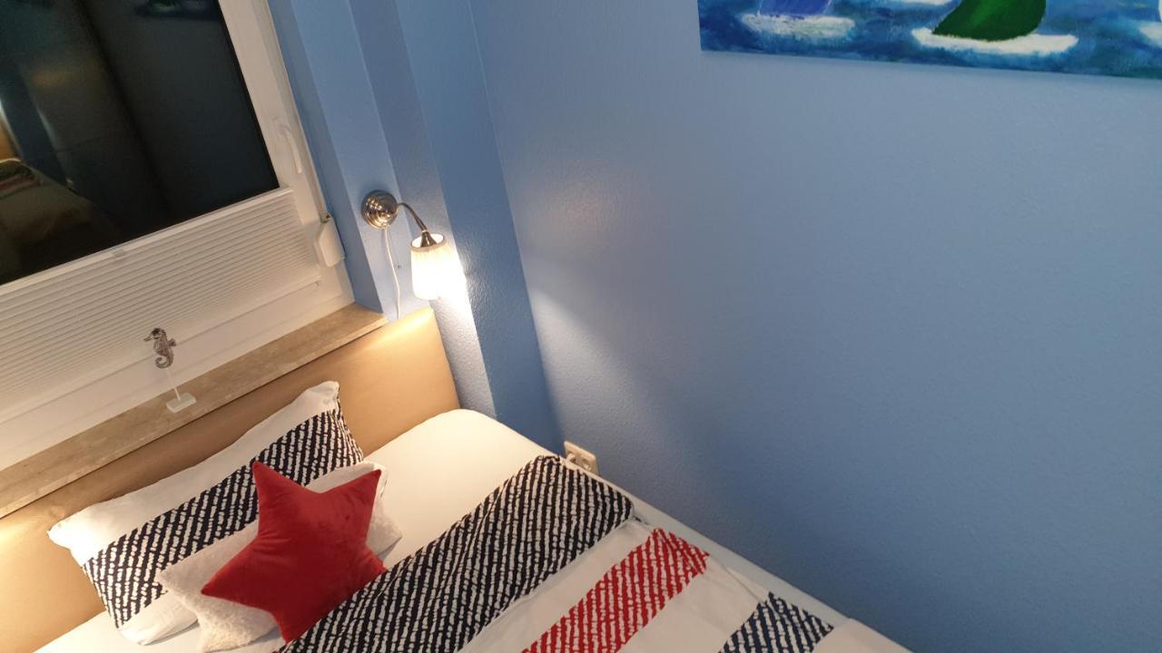 Mit Pkw Stellplatz Bei Familie Habben-hollander Appartement *