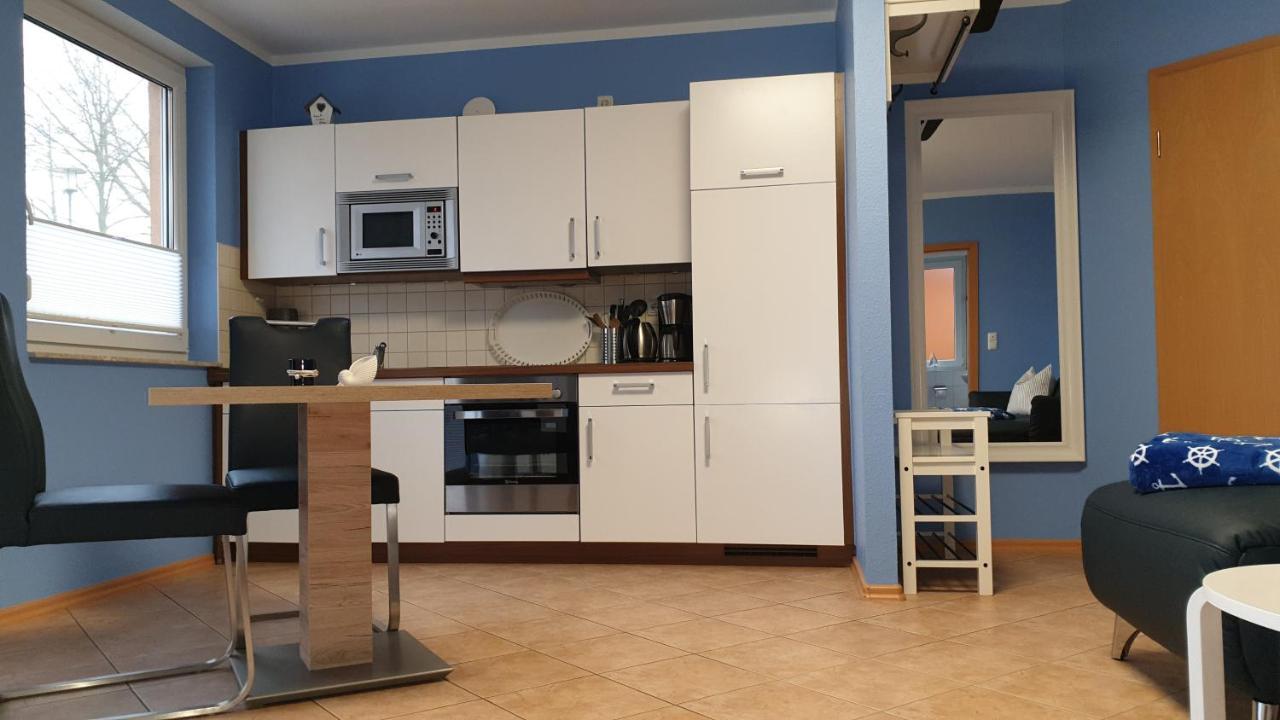 Appartement Mit Pkw Stellplatz Bei Familie Habben-hollander *
