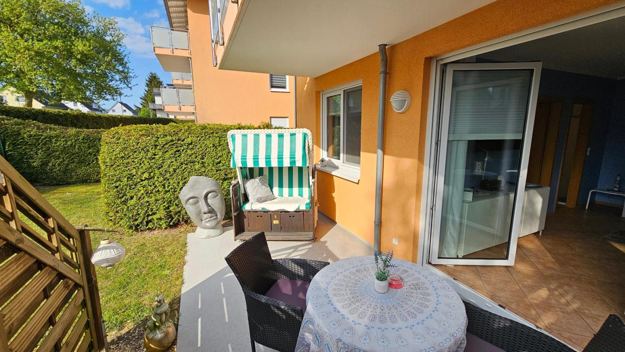 Mit Pkw Stellplatz Bei Familie Habben-hollander *